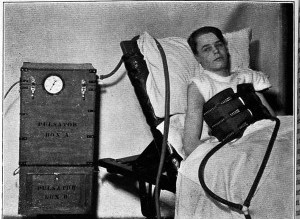 L0001308 20th century 'pulsator' and respirator.